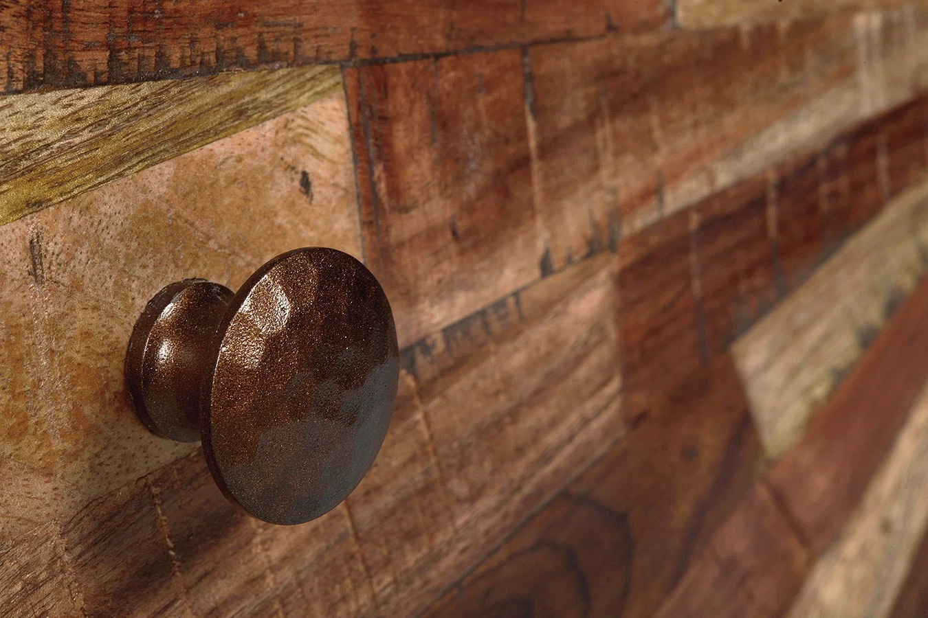 Dorvale Accent Cabinet 4 Dorvale Accent Cabinet - Image 4