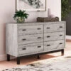Vessalli Dresser