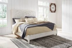 Paxberry Panel Bedroom Set