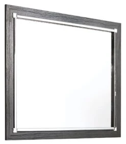 Lodanna Mirror