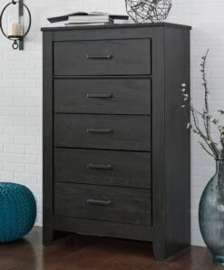 Brinxton Headboard Bedroom Set -Ashley B249 46 chest 1