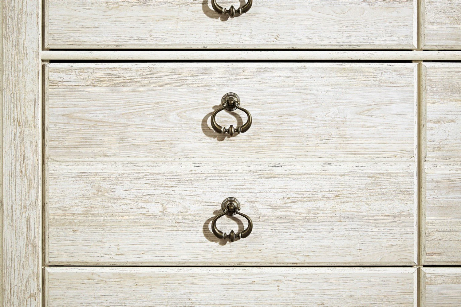 Willowton Dresser 4 Willowton Dresser - Image 4