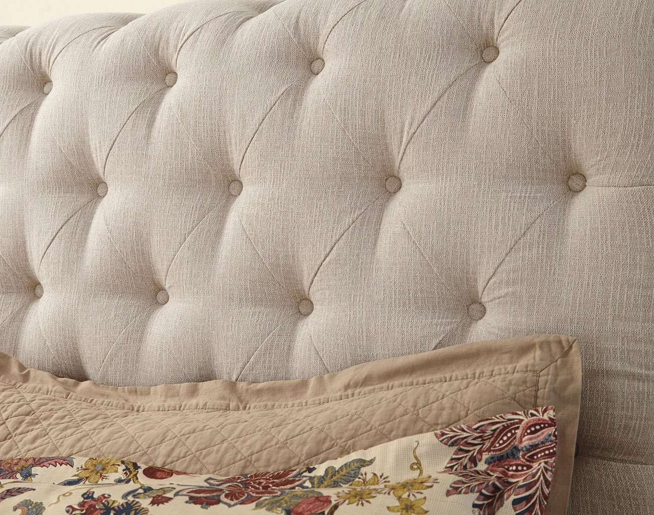 Willenburg Upholstered Bed 3 Willenburg Upholstered Bed - Image 3