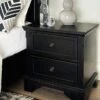 Chylanta Nightstand