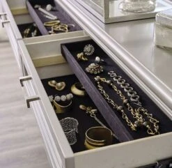 Lindenfield Dresser 11 Lindenfield Dresser -Ashley B758 31 dresser 4