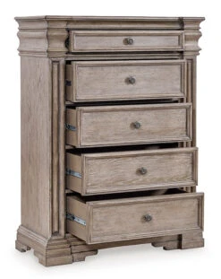 Blairhurst Chest -Ashley B916 46 chest 4