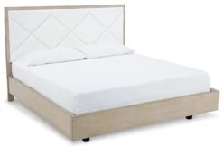 Wendora Panel Bed