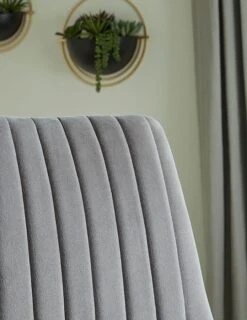 Ashley -Ashley D262 01 chair 2