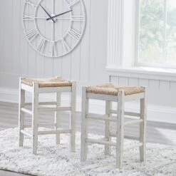 Mirimyn White Stool (Set Of 2)