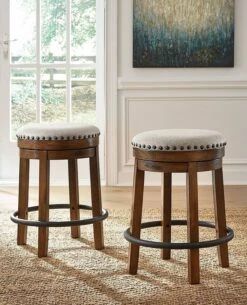 Valebeck Swivel Stool