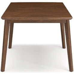 Lyncott Dining Table -Ashley D615 35 table 5 1