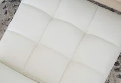 Wendora Side Chair (Set Of 2) -Ashley D950 01 chair 3 1