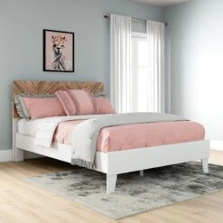 Piperton Youth Platform Bed (White)