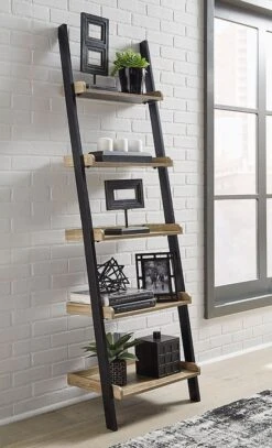 Gerdanet Bookshelf