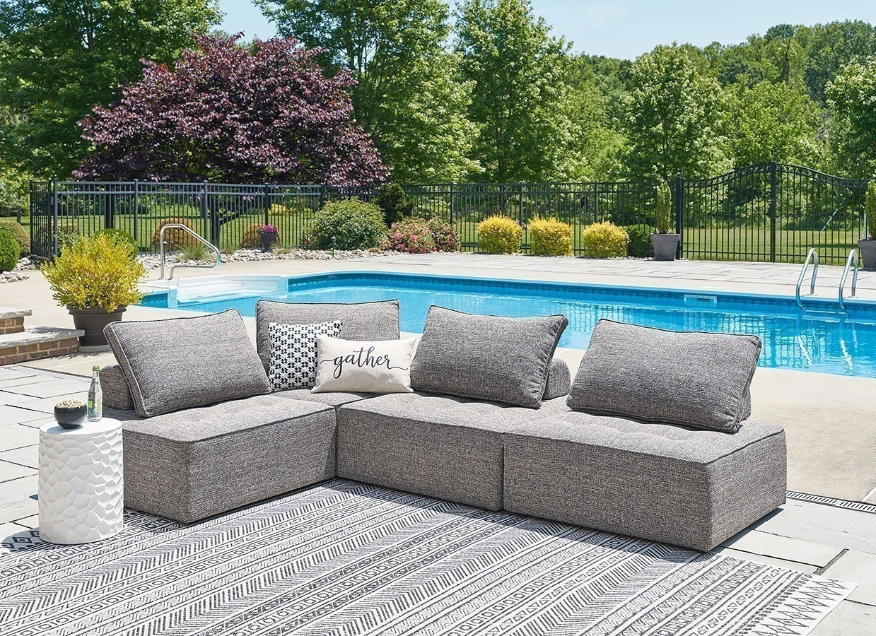 Bree Zee Outdoor 4-Piece Sectional 1 Bree Zee Outdoor 4-Piece Sectional