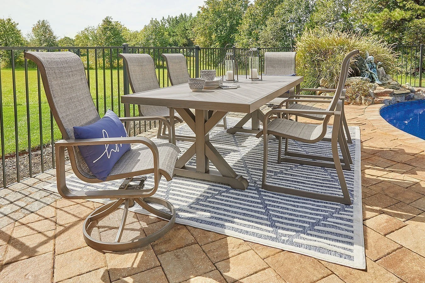 Beachcroft Outdoor Dining Set W/ Beach Front Sling Chairs 9 Beachcroft Outdoor Dining Set W/ Beach Front Sling Chairs - Image 9