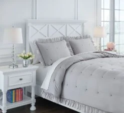 Hartlen Youth Comforter Set -Ashley Q90000 set 6
