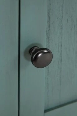 Treytown Chairside End Table (Teal) -Ashley T300 717 table 4