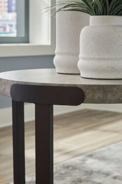 Darthurst 3-Piece Occasional Table Set -Ashley T383 13 set 3