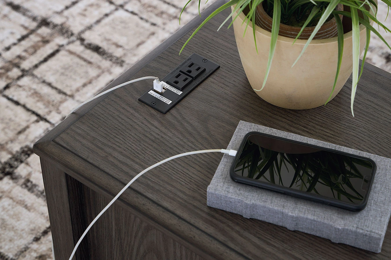 Montillan Chairside End Table 4 Montillan Chairside End Table - Image 4