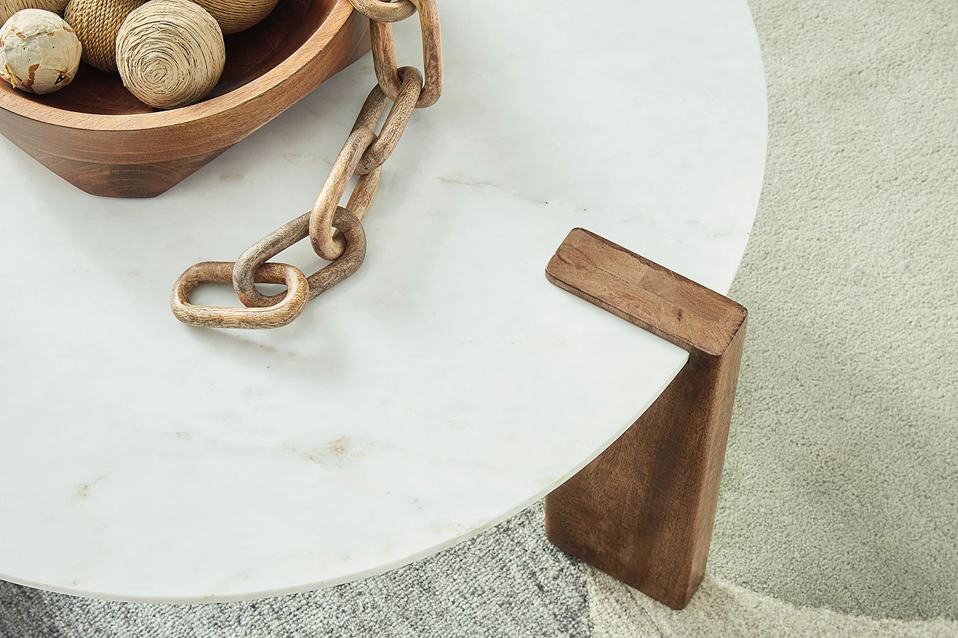 Isanti Round Occasional Table Set 4 Isanti Round Occasional Table Set - Image 4