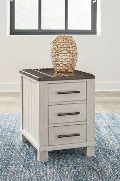 Darborn Chairside End Table W/ USB Charging Ports