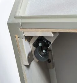 Traleena Cocktail Table 9 Traleena Cocktail Table -Ashley T957 8 table 4