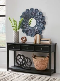 Beckincreek Sofa Table