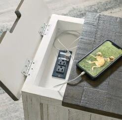 Havalance Chairside End Table W/ USB Charging Port -Ashley T994 7 table 3