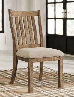 Grindleburg Dining Room Set