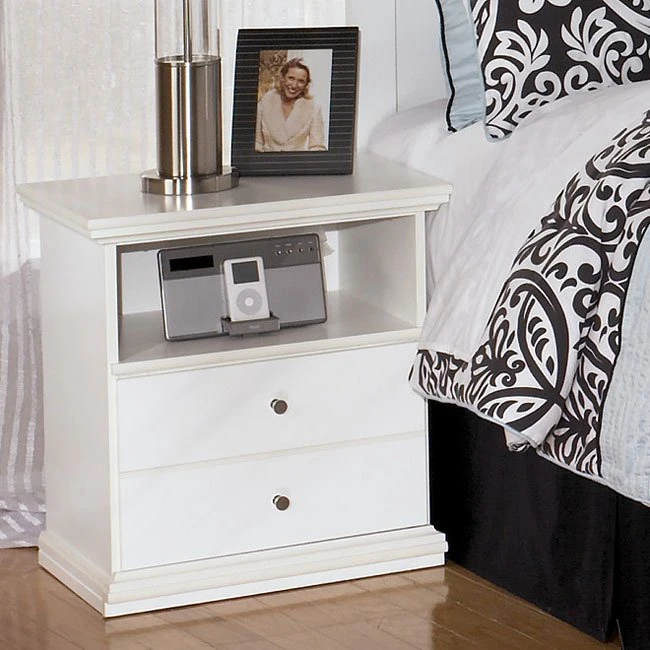 Bostwick Shoals Night Stand 1 Bostwick Shoals Night Stand