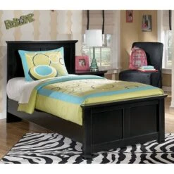 Maribel Youth Panel Bed